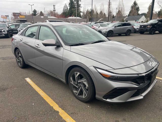 BUY HYUNDAI ELANTRA 2024 LIMITED, Daily Deal Cars