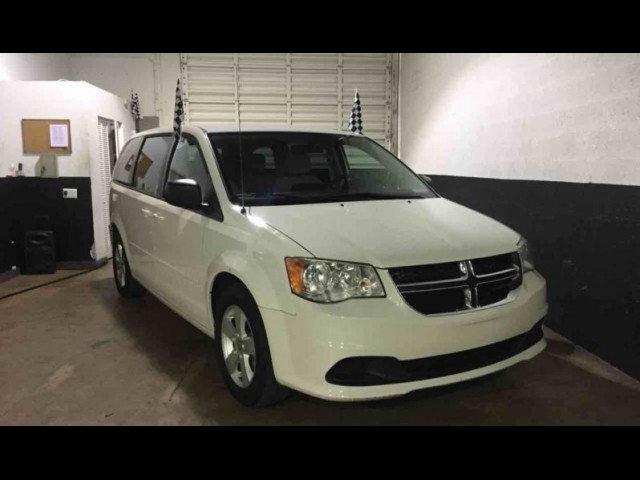 BUY DODGE GRAND CARAVAN 2013 SE, Daily Deal Cars
