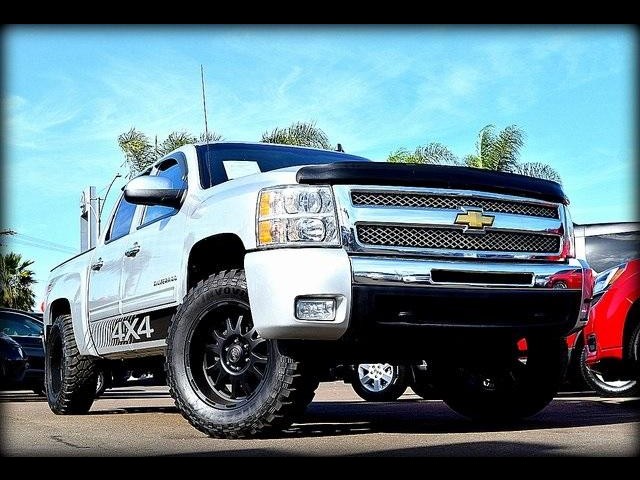 BUY CHEVROLET SILVERADO 1500 2011 LT, Daily Deal Cars