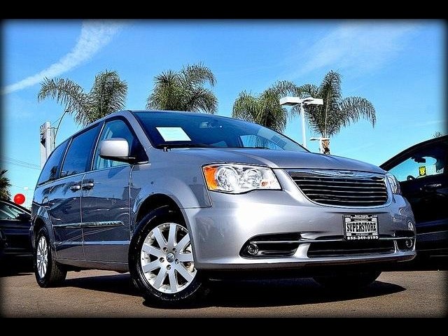 BUY CHRYSLER TOWN & COUNTRY 2016 TOURING, Daily Deal Cars