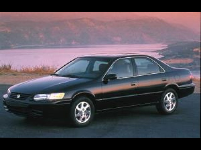 BUY TOYOTA CAMRY 2000 CE 4DR SEDAN, Daily Deal Cars