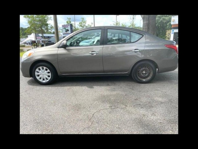 BUY NISSAN VERSA 2012 1.6 S SEDAN, Daily Deal Cars