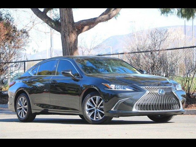 BUY LEXUS ES 2020 350, Daily Deal Cars